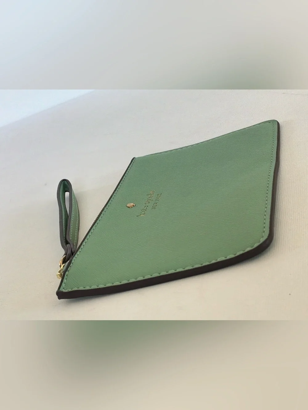 Kate Spade New York Mint Green Saffiano Leather Wristlet Pouch Wallet